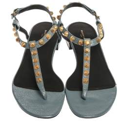 Pre Owned صندل فلات إصبع بالنسياغا مرصع جلد رصاصي مقاس 39