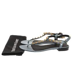 Pre Owned صندل فلات إصبع بالنسياغا مرصع جلد رصاصي مقاس 39