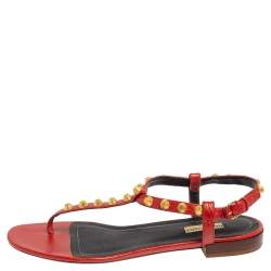 Pre Owned حذاء فلات بإصبع بالنسياغا مرصع جلد أحمر مقاس 40