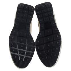 مملوكة مسبقًا حذاء رياضي بالنسياغا رايس رونر قماش لامع و جلد أبيض كريمي مقاس 38