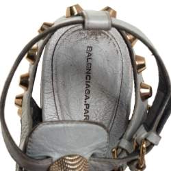 Pre Owned صندل فلات بالنسياغا جلد  رصاصي مرصع سير كاحل مقاس 38.5