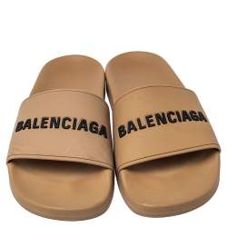 Pre Owned Balenciaga Beige Rubber Logo Pool Slides Size 39