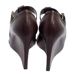 Pre Owned صندل بالنسياغا جلد عنابي كعب روكي مقاس 39