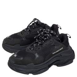 مملوكة مسبقًا Balenciaga Black Mesh and Leather Triple S Sneakers Size 39