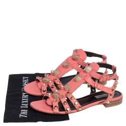 مملوكة مسبقًا Balenciaga Coral Pink Leather Arena Gladiator Flats Size 40