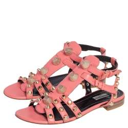 مملوكة مسبقًا Balenciaga Coral Pink Leather Arena Gladiator Flats Size 40