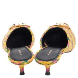 Pre Owned صندل سلايد بالنسياغا نايف تويد متعدد الألوان بمقدمة مدببة بالشعارمقاس 39.5