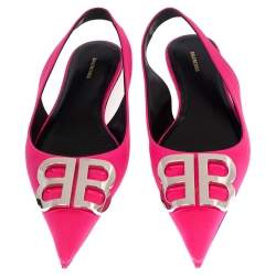 مملوكة مسبقًا Balenciaga Pink Satin BB Knife Slingback Flat Sandals Size 38