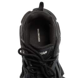 مملوكة مسبقًا Balenciaga Black Rubber And Mesh Track 2 Sneakers Size 39
