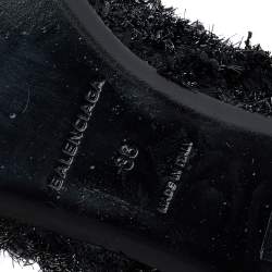 مملوكة مسبقًا صندل بالنسياغا فلات تويت أسود بفتحة كعب مقاس 38 