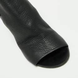 مملوكة مسبقًا Balenciaga Black Leather Open Toe Glove Slingback Sandals Size 39