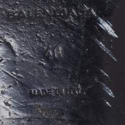 Pre Owned صندل سلايد فلات بالنسياغا جلد وردي مزين مرصع مقاس 40