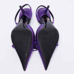 مملوكة مسبقًا صندل بالنسياغا ساتان بنفسجي مقدمة مدببة حادة فتحة كعب مقاس 37