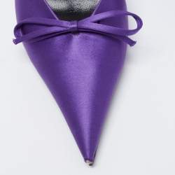 مملوكة مسبقًا صندل بالنسياغا ساتان بنفسجي مقدمة مدببة حادة فتحة كعب مقاس 37