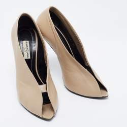 Pre Owned Balenciaga Beige Leather Split Vamp Booties Size 37