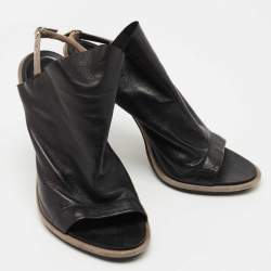 مملوكة مسبقًا Balenciaga Black Leather Glove Slingback Sandals Size 40