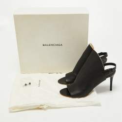 Pre Owned Balenciaga Black Leather Glove Sandals Size 37