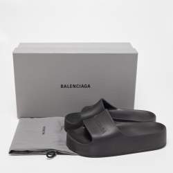 Pre Owned Balenciaga Black Rubber Slide Flats Size 40