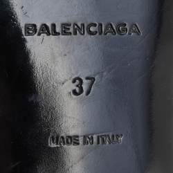 Balenciaga White Leather Arena Studded Strappy Flat Sandals Size 37