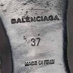 Pre Owned Balenciaga Black Leather Arena Studded Flat Slides Size 37