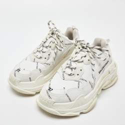 مملوكة مسبقًا Balenciaga White Leather All-Over Logo Triple S Sneaker Size 37