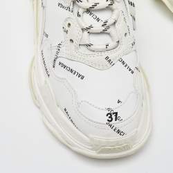 مملوكة مسبقًا Balenciaga White Leather All-Over Logo Triple S Sneaker Size 37