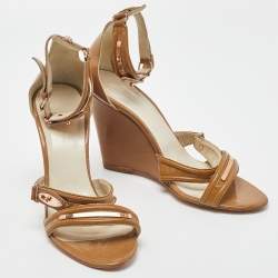 Pre Owned Balenciaga Beige Patent Leather Wedge Ankle Strap Sandals Size 41
