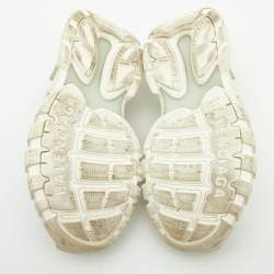 مملوكة مسبقًا Balenciaga White Rubber and Faux Leather Track Sandals Size 38