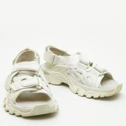 مملوكة مسبقًا Balenciaga White Rubber and Faux Leather Track Sandals Size 38