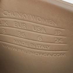 مملوكة مسبقًا Balenciaga Beige Rubber Mono Platform Slides Size 36