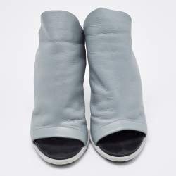 Pre Owned Balenciaga Grey Suede and Leather Glove Sandals Size 39