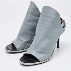 Pre Owned Balenciaga Grey Suede and Leather Glove Sandals Size 39