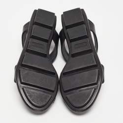 مملوكة مسبقًا Balenciaga Black Leather Toe Ring Flat Sandals Size 40