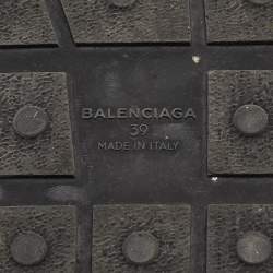 مملوكة مسبقًا Balenciaga Black Nylon and Patent Race Runner Sneakers Size 39