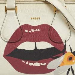 Pre Owned Bally White Leather Berekely Lip Print Bag
