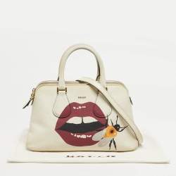 Pre Owned Bally White Leather Berekely Lip Print Bag