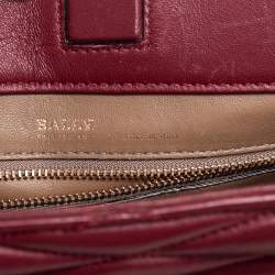 Pre Owned Bally Maroon Quilted Leather Chain Shoulder Bag