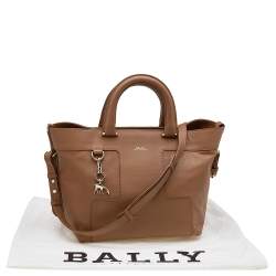 Bally Beige Leather Zip Shopper Tote