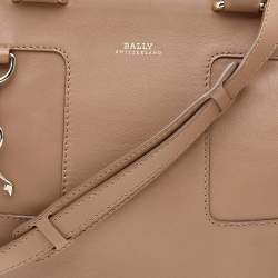 Bally Beige Leather Zip Shopper Tote