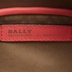 Pre Owned Bally Pink Textured Leather Zip Camera Crossbody Bag