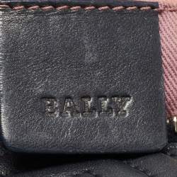 Pre Owned Bally Black Quilted Leather Zip Shoulder Bag