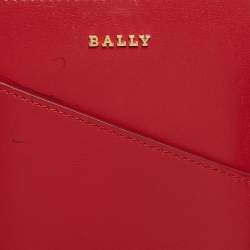 Pre Owned Bally Red Leather Document Crossbody Bag