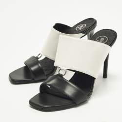 مملوكة مسبقًا Balmain Size 39 Black/White Leather Slide Sandals