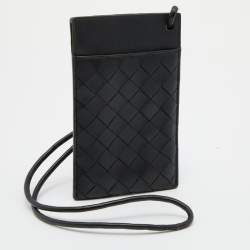 Pre Owned Bottega Veneta Black Intrecciato Leather Phone Cover