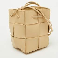 Pre Owned Bottega Veneta Porridge Cream Leather Mini Cassette Bucket Bag