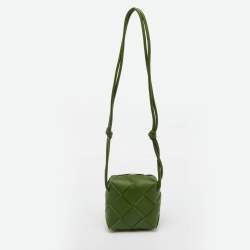Pre Owned Bottega Veneta Green Leather Mini Cassette Camera Bag