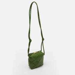 Pre Owned Bottega Veneta Green Leather Mini Cassette Camera Bag