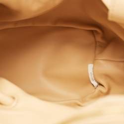 مملوكة مسبقًا Bottega Veneta Beige Leather Beak Shoulder Bag