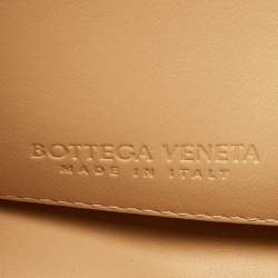 مملوكة مسبقًا Bottega Veneta Beige Leather Beak Shoulder Bag