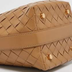 مملوكة مسبقًا Bottega Veneta Tan Intrecciato Leather Candy Wallace Bag